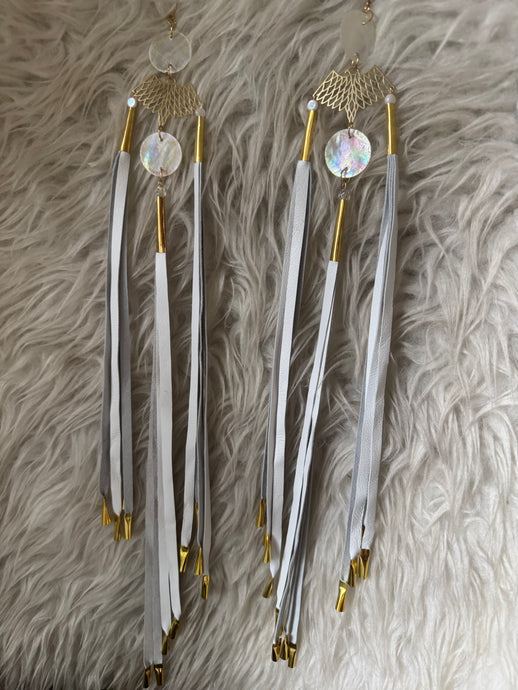 Eagles and moons for lalu