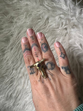Adjustable bull amethyst