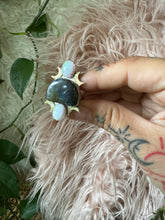 Opal moon labradorite size 8