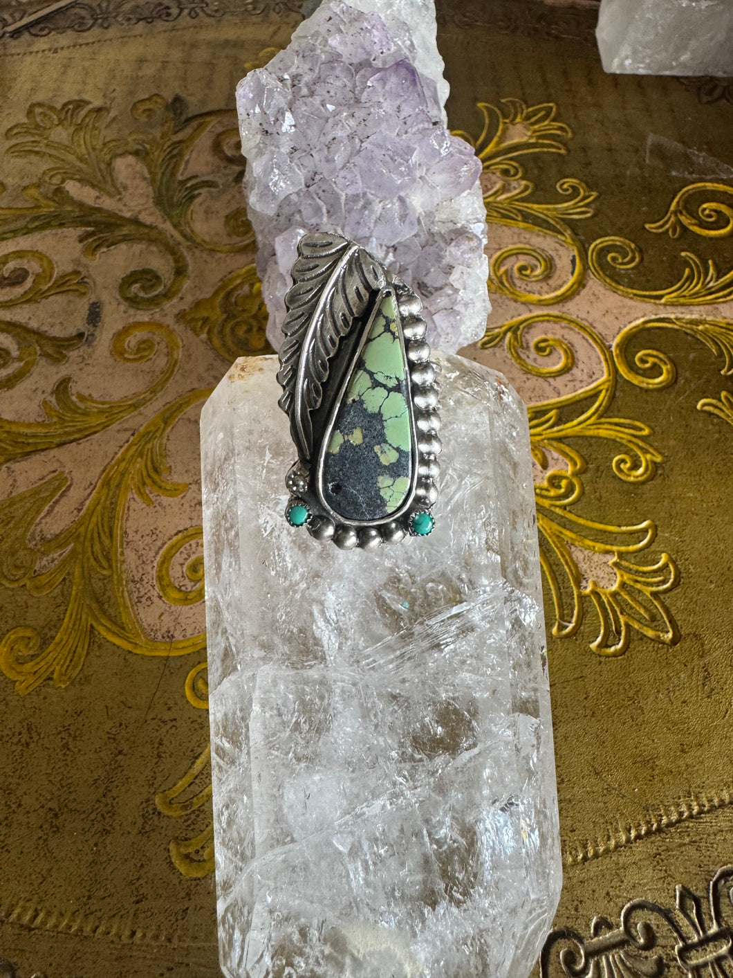 Large turquoise leaf