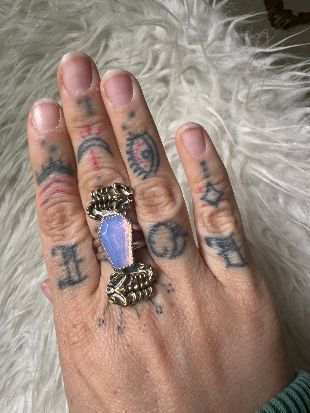 Scorpion aura Opal