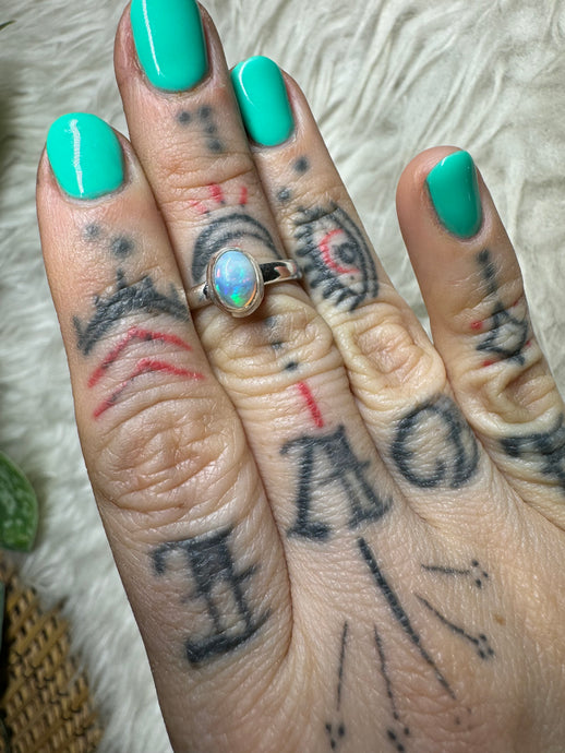 Opal size 6