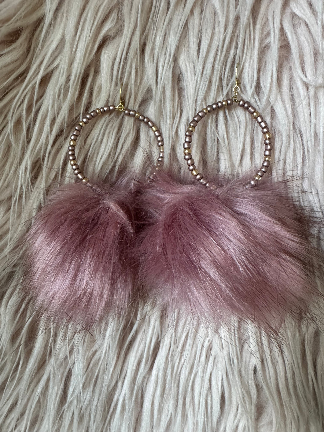 Pink circle Pom