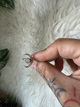 Moon adjustable