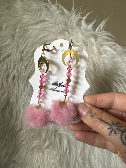 Mink puff