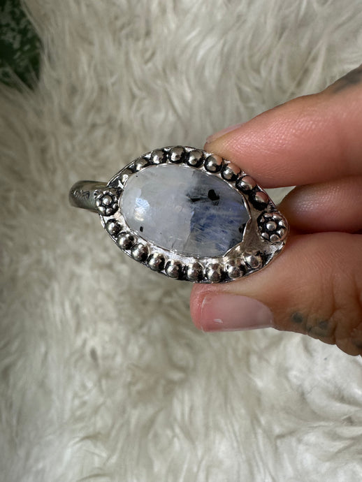 Small moonstone with inlay bracelet