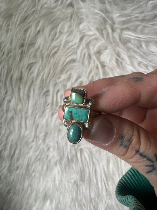3 level turquoise