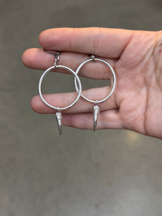 Eagle claw in .925 sterling silver hoops